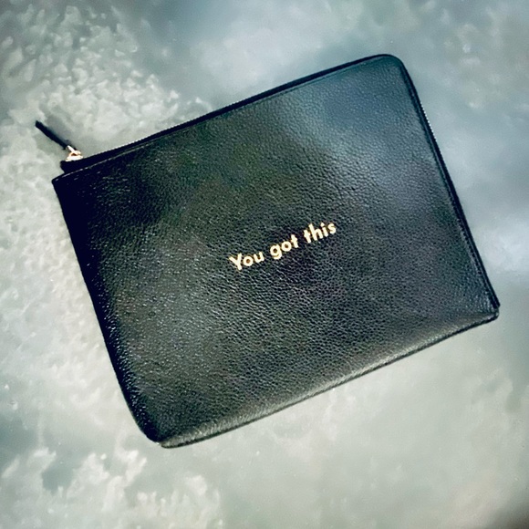 Urban Expressions Metallic Pouch SET - Picture 2 of 15